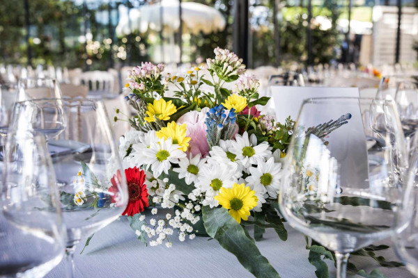 Traiteur pour un repas de mariage avec cocktail dînatoire  