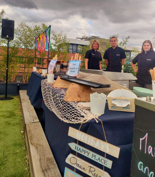 Organisation d'un repas de groupe avec buffet  